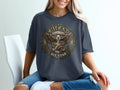 Dark t-shirt with round 